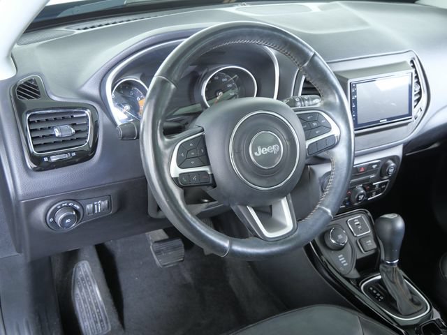Used 2018 Jeep Compass Limited w/ Navigation Group AWD/4WD image 21