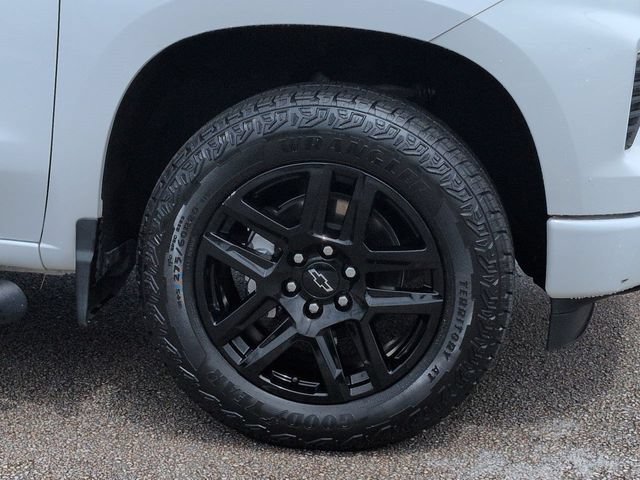 Used 2023 Chevrolet Silverado 1500 RST AWD/4WD image 11