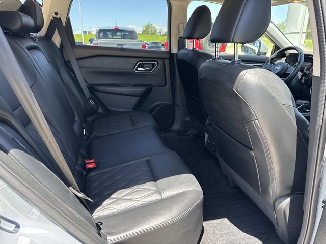Used 2023 Nissan Rogue Platinum w/ Platinum Premium Package AWD/4WD image 9