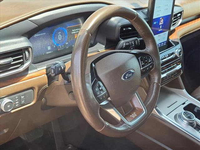 Certified 2021 Ford Explorer King Ranch w/ Premium Technology Package RWD image 10