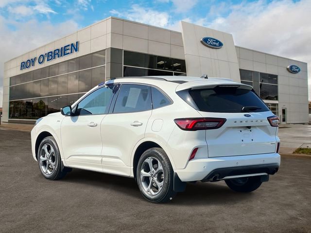 Certified 2024 Ford Escape ST-Line w/ Tech Pack #1 AWD/4WD image 3