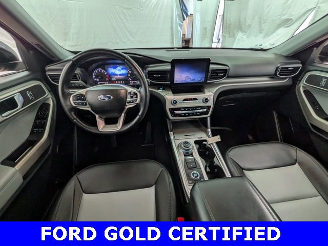 Certified 2022 Ford Explorer XLT w/ Equipment Group 202A image 11