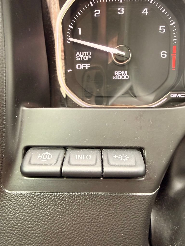 Used 2020 GMC Sierra 1500 AT4 w/ AT4 Premium Package AWD/4WD image 30