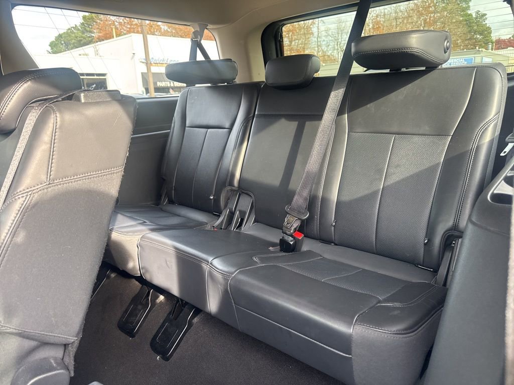 Certified 2024 Ford Expedition Max XLT image 30