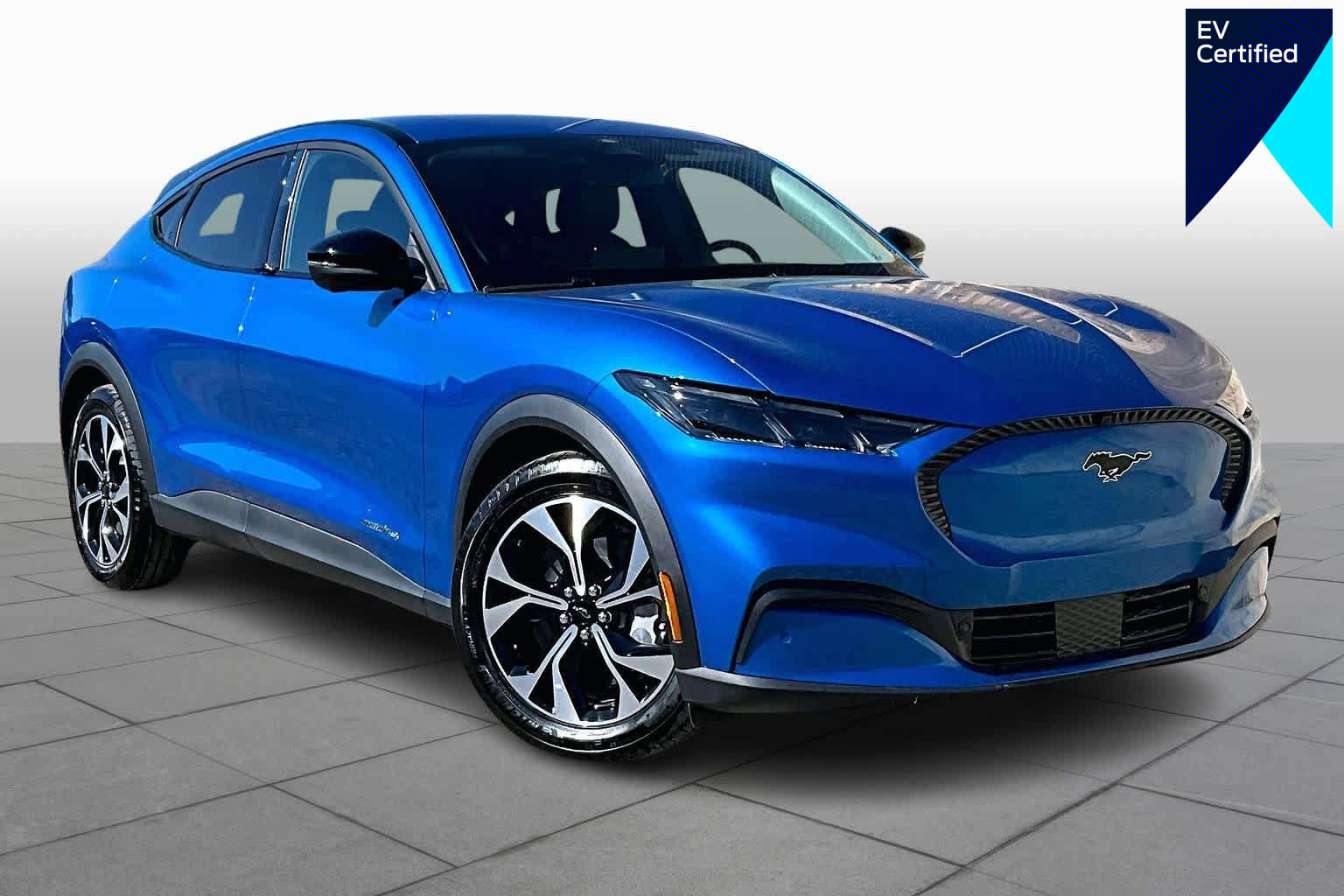 Certified 2025 Ford Mustang Mach-E Select w/ Comfort Package Lite image 1