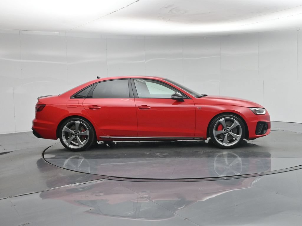 Used 2024 Audi A4 2.0T Premium Plus w/ Premium Plus Package AWD/4WD image 28