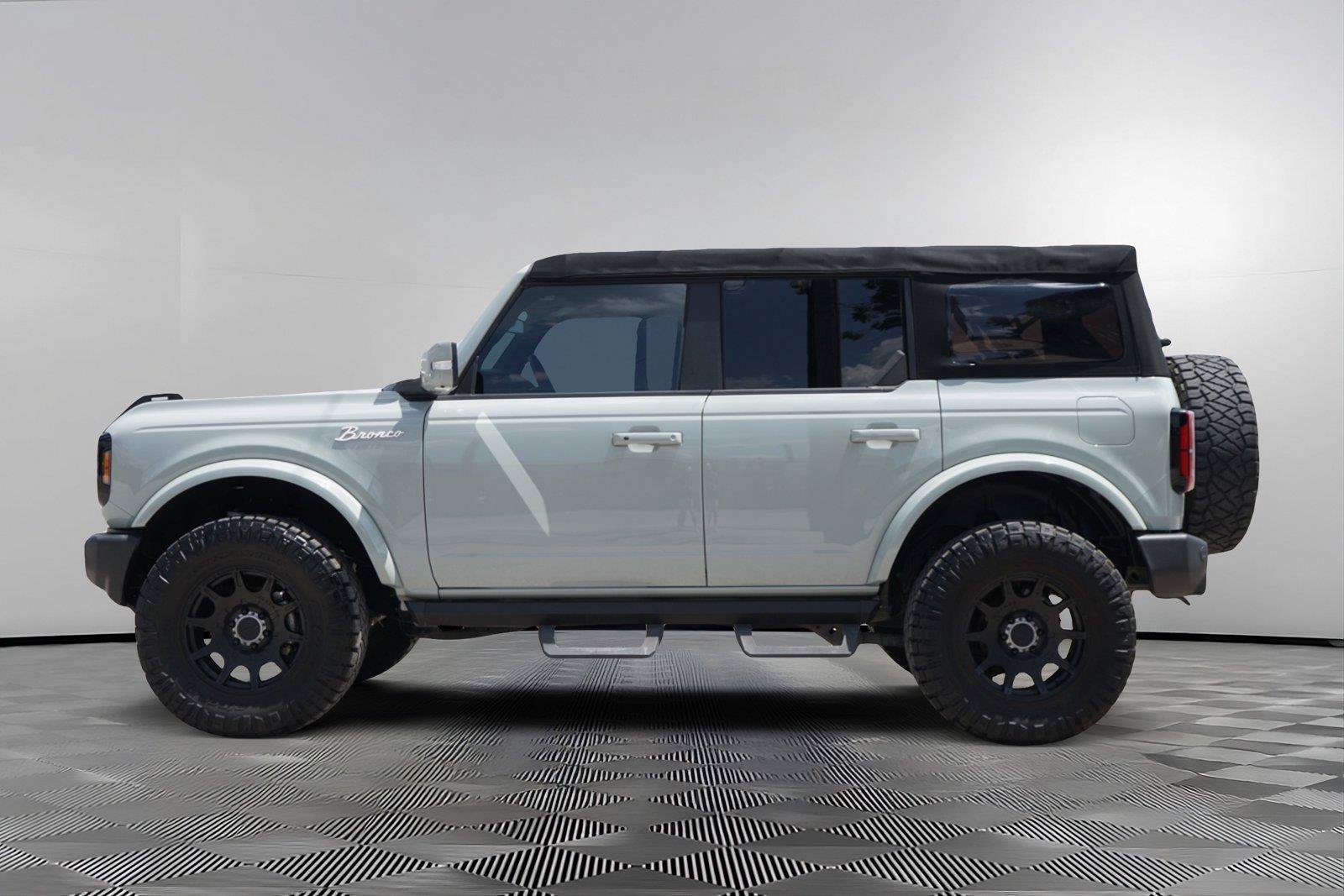 Certified 2021 Ford Bronco Outer Banks AWD/4WD image 8