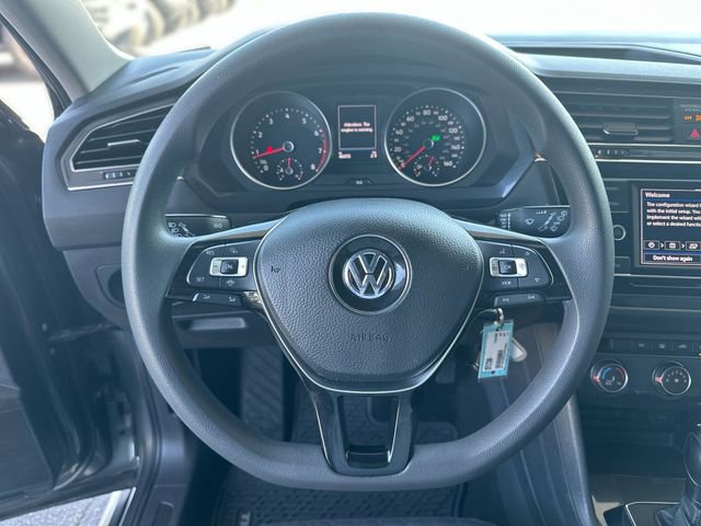 Used 2020 Volkswagen Tiguan S FWD image 15