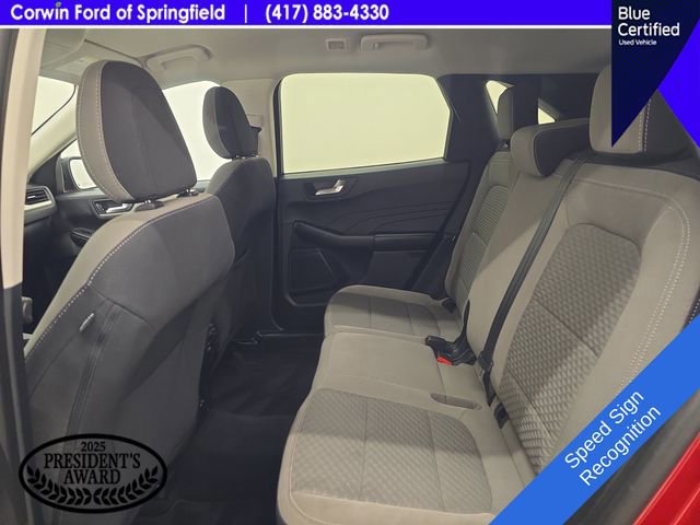 Certified 2021 Ford Escape SE w/ SE Sport Appearance Package image 17