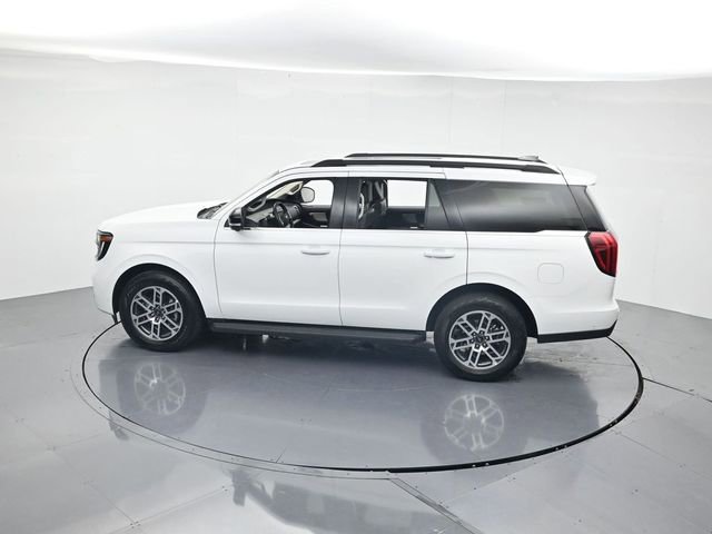 Certified 2025 Ford Expedition Active AWD/4WD image 48
