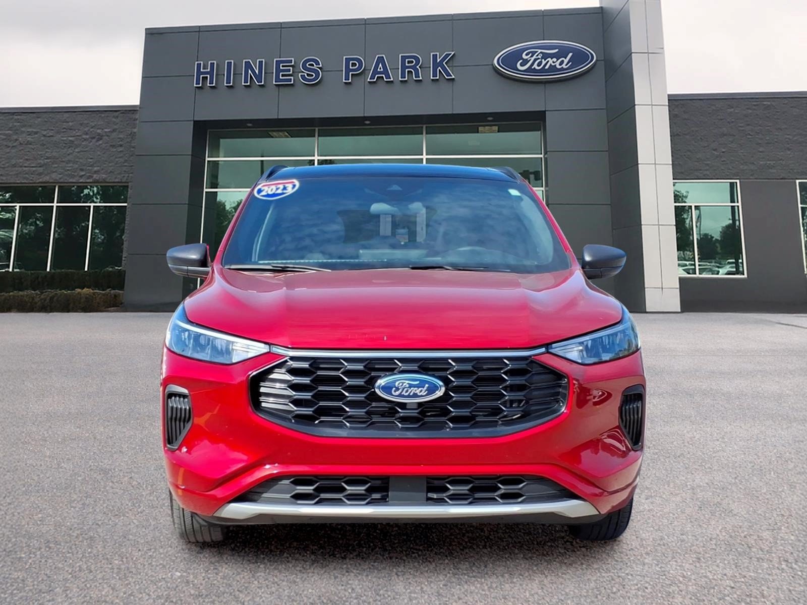 Certified 2023 Ford Escape ST-Line w/ Tech Pack #1 AWD/4WD image 2