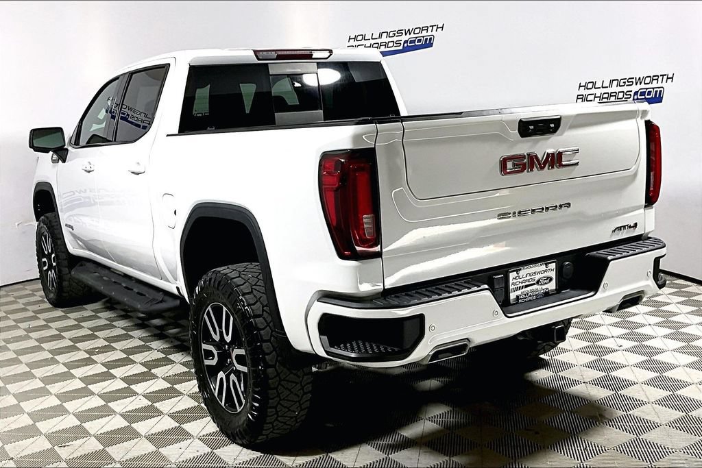 Used 2023 GMC Sierra 1500 AT4 w/ AT4 Premium Package AWD/4WD image 8