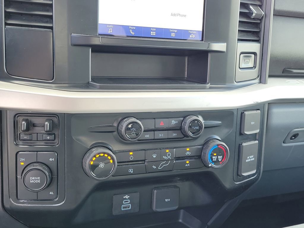 Certified 2025 Ford F250 XLT image 28