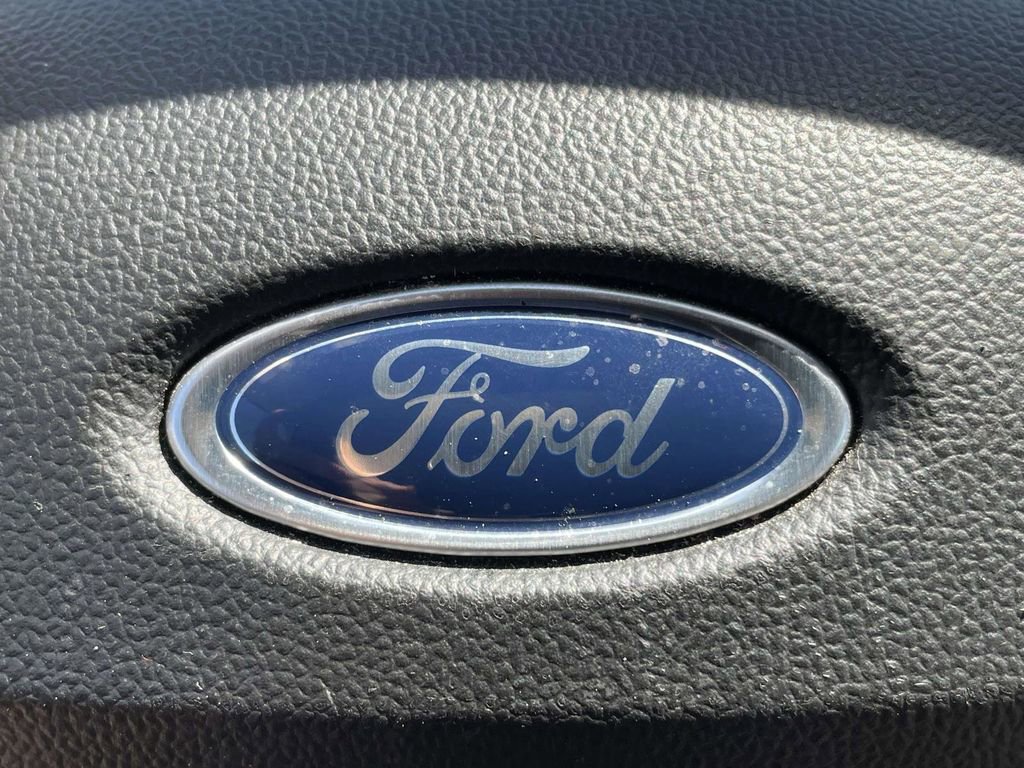 Certified 2020 Ford Escape SE image 29