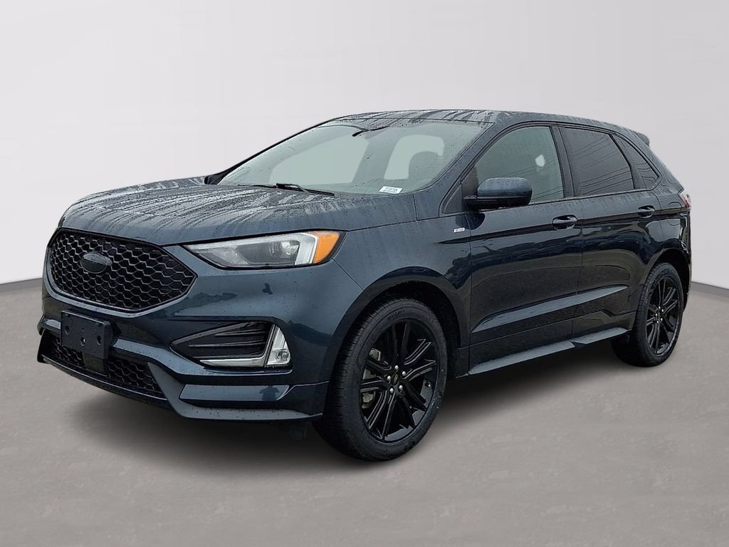 Certified 2023 Ford Edge ST-Line w/ Class II Trailer Tow Package AWD/4WD image 3