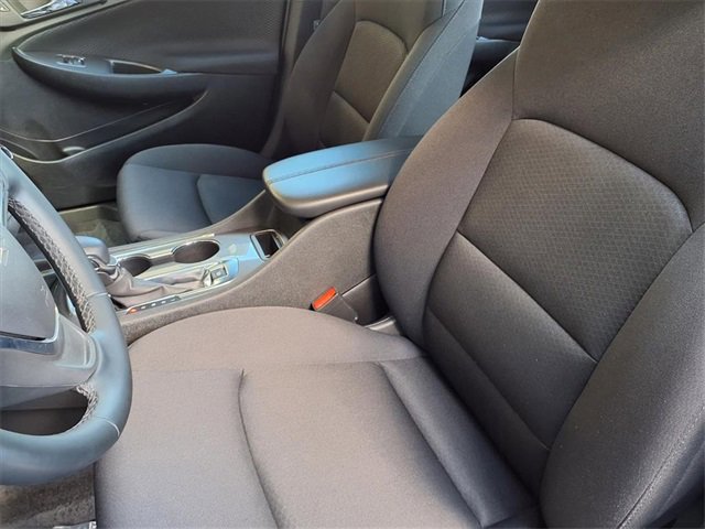 Used 2024 Chevrolet Malibu LT image 8