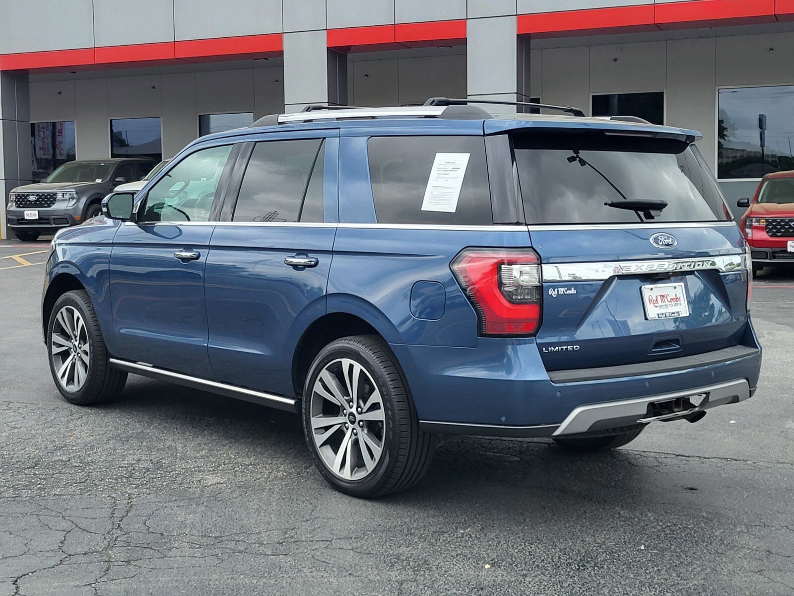 Certified 2020 Ford Expedition Limited w/ Equipment Group 302A image 5