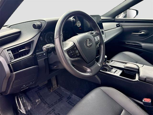 Used 2022 Lexus ES 300h image 9