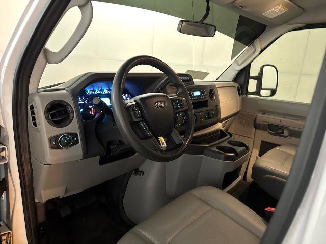 Certified 2021 Ford E-350 and Econoline 350 Super Duty w/ Power Windows & Locks Group RWD image 4