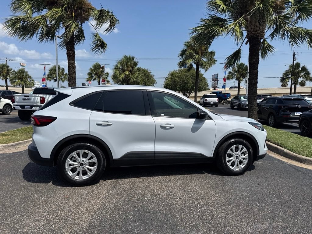 Certified 2026 Ford Escape Active FWD image 5