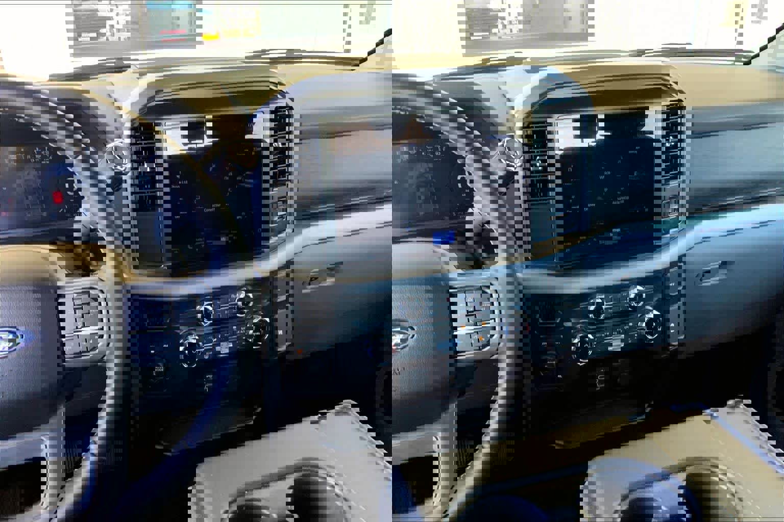 Certified 2025 Ford F150 XLT w/ Equipment Group 301A Standard image 7