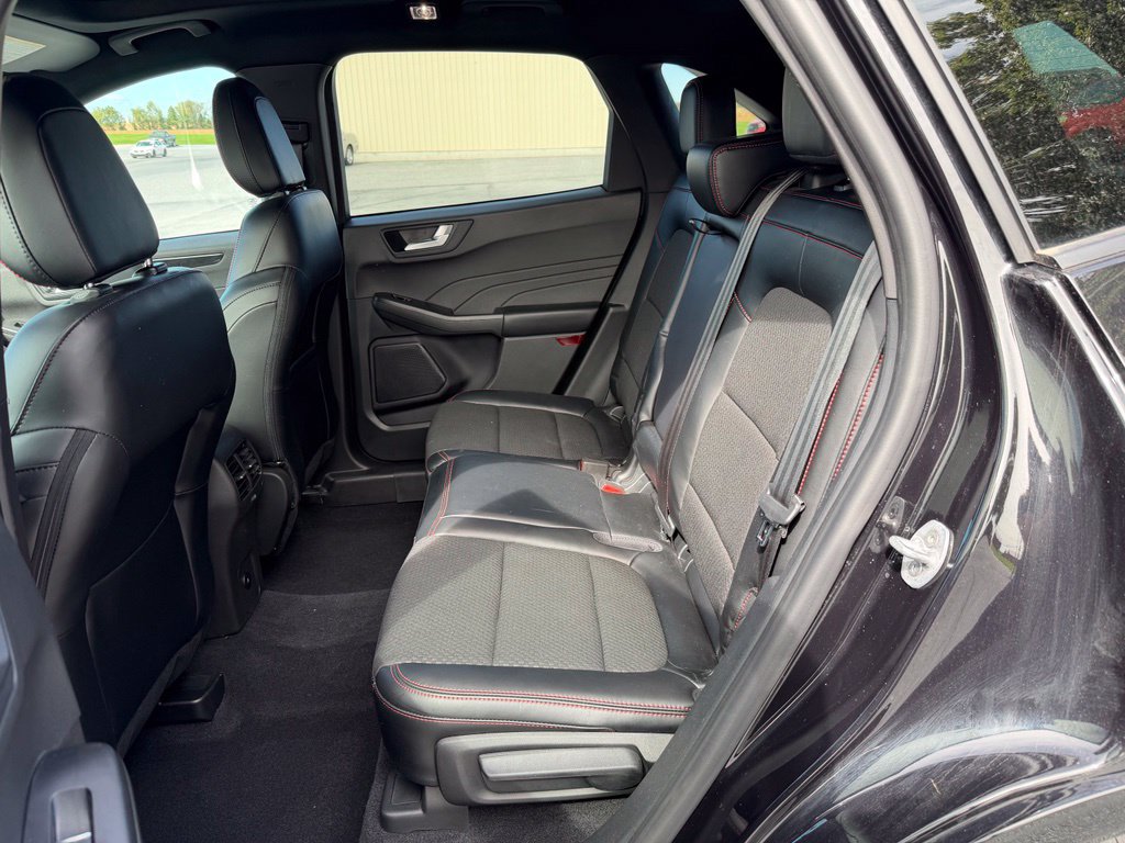 Certified 2023 Ford Escape ST-Line w/ Tech Pack #1 AWD/4WD image 20