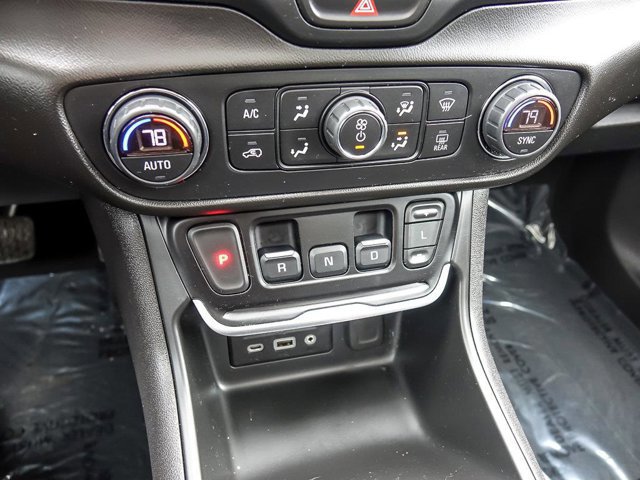 Used 2021 GMC Terrain SLT w/ Infotainment Package II image 24