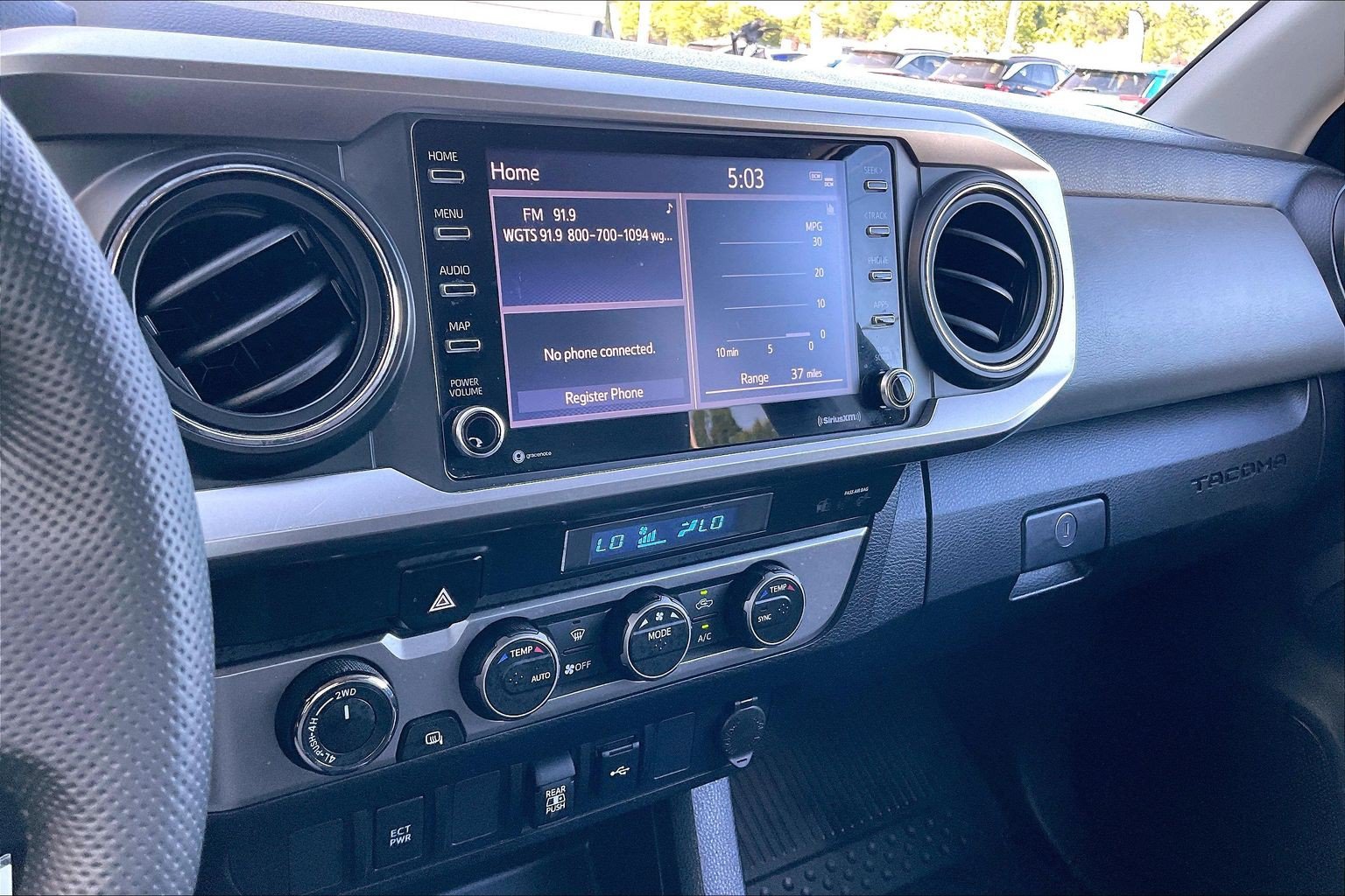 Used 2022 Toyota Tacoma SR5 AWD/4WD image 6
