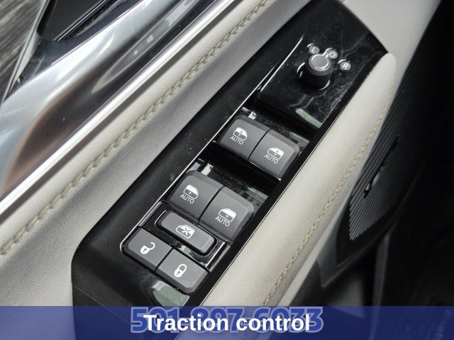 Used 2023 Jeep Wagoneer L Series II w/ Premium Group I AWD/4WD image 33