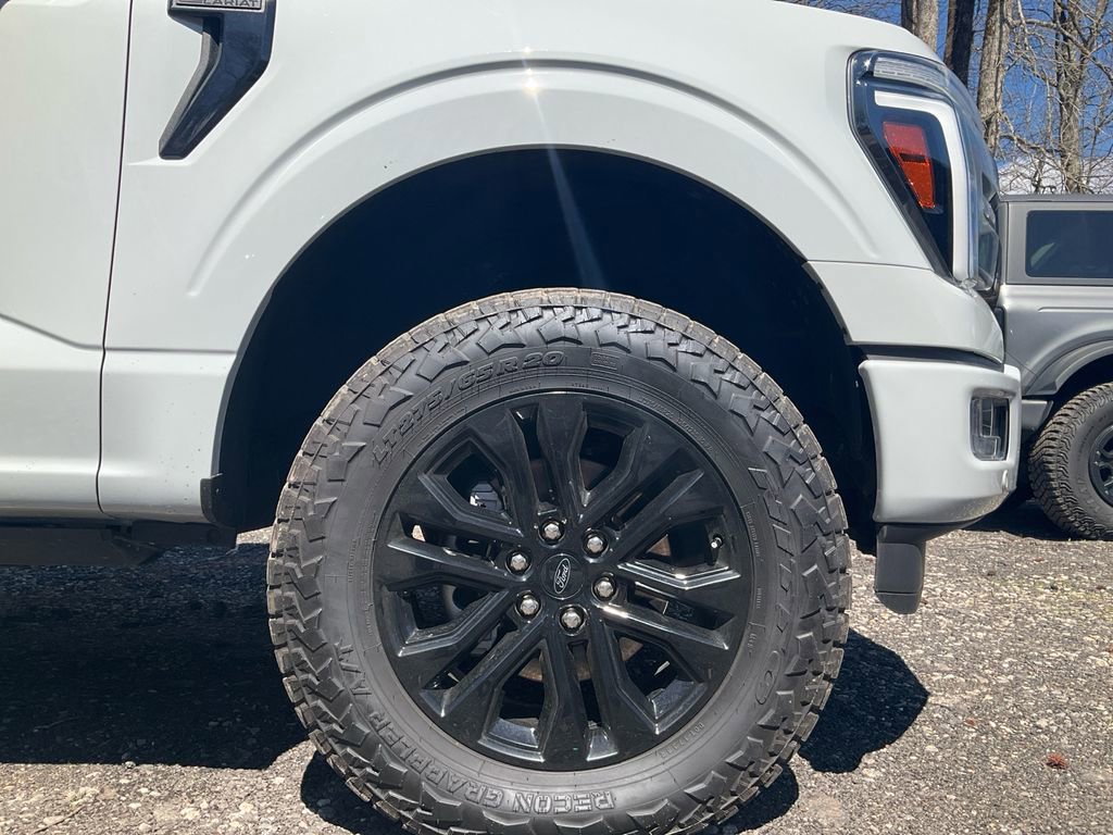 Certified 2024 Ford F150 Lariat w/ FX4 Off-Road Package image 10