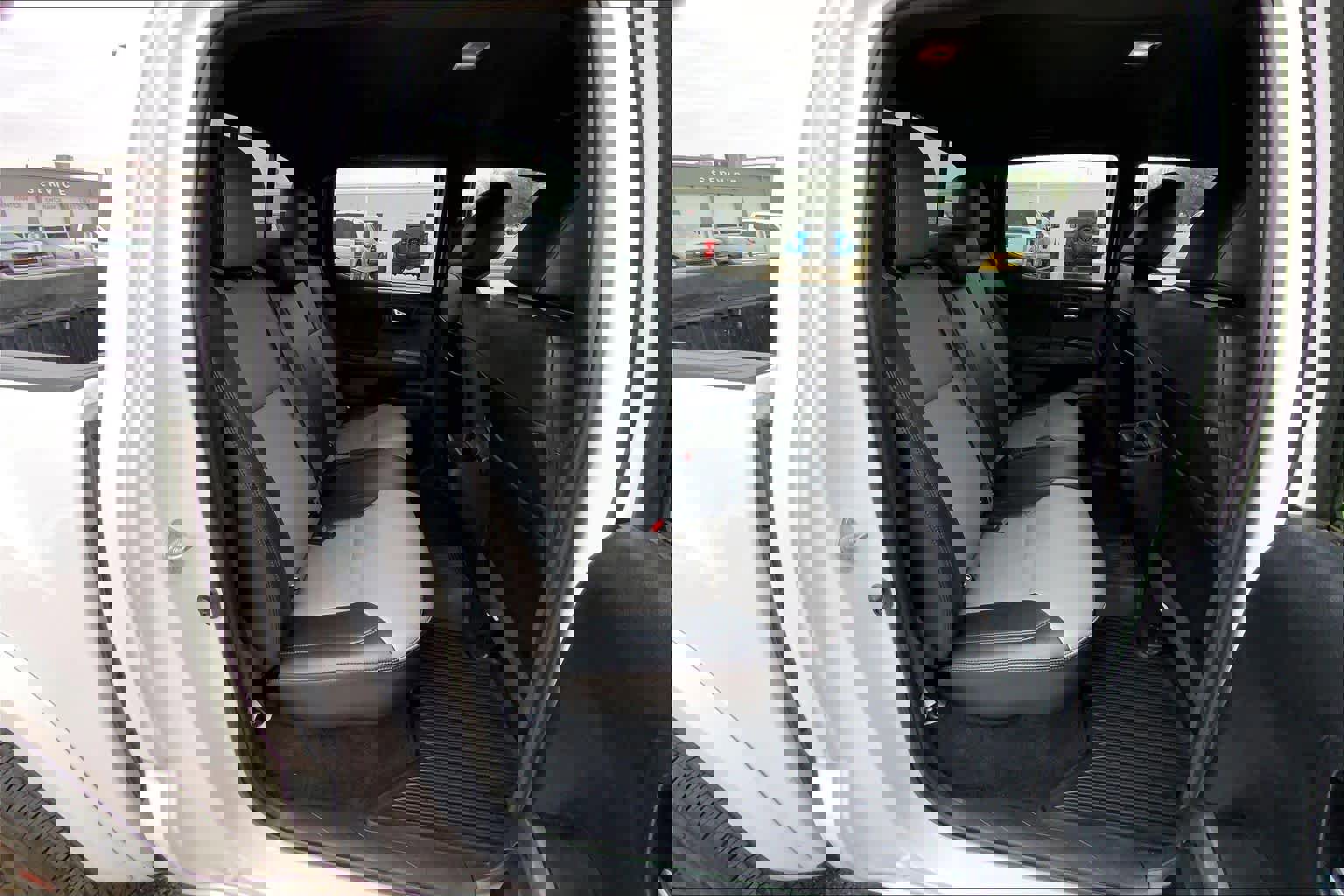 Used 2023 Toyota Tacoma TRD Sport w/ Technology Package image 20