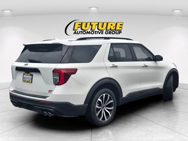 Certified 2020 Ford Explorer ST w/ Premium Technology Package AWD/4WD image 4