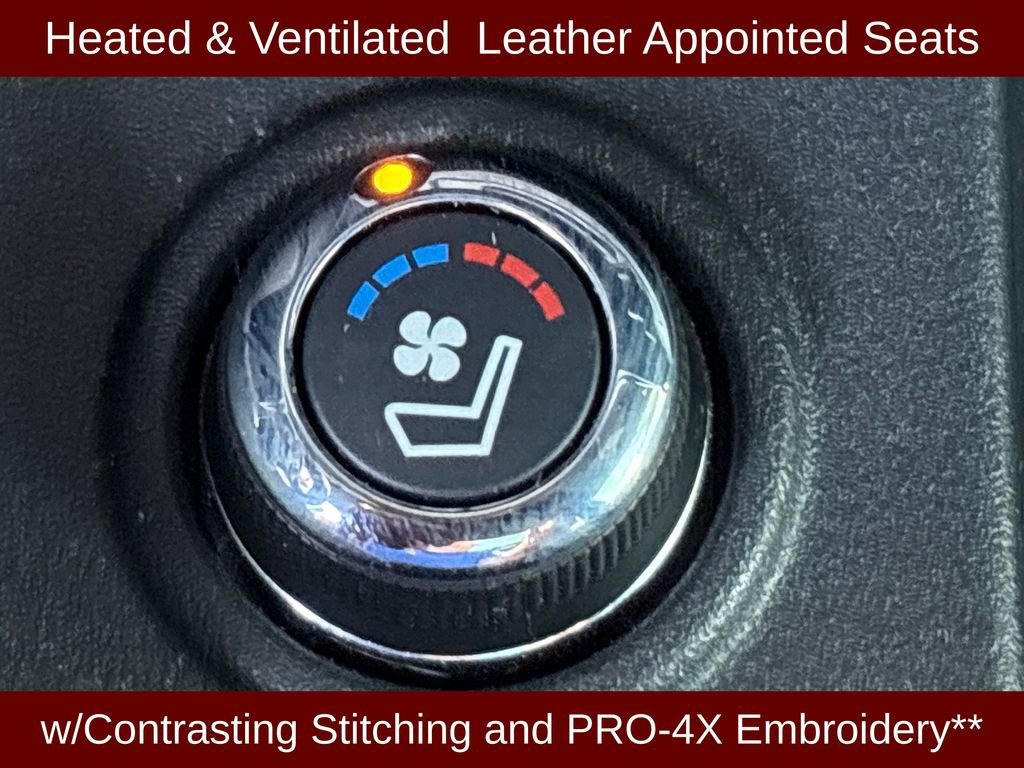 Used 2023 Nissan Titan PRO-4X w/ Pro-4x Convenience Package AWD/4WD image 20