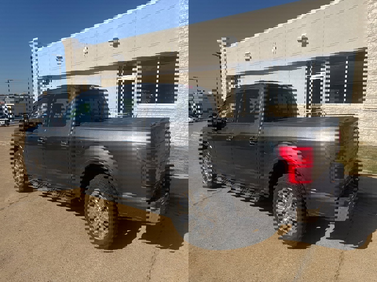 Certified 2020 Ford F150 Lariat image 6