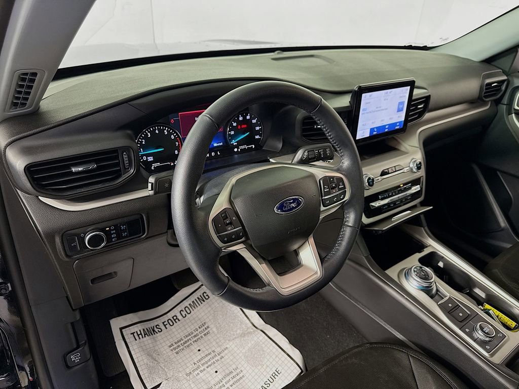 Certified 2023 Ford Explorer XLT image 13