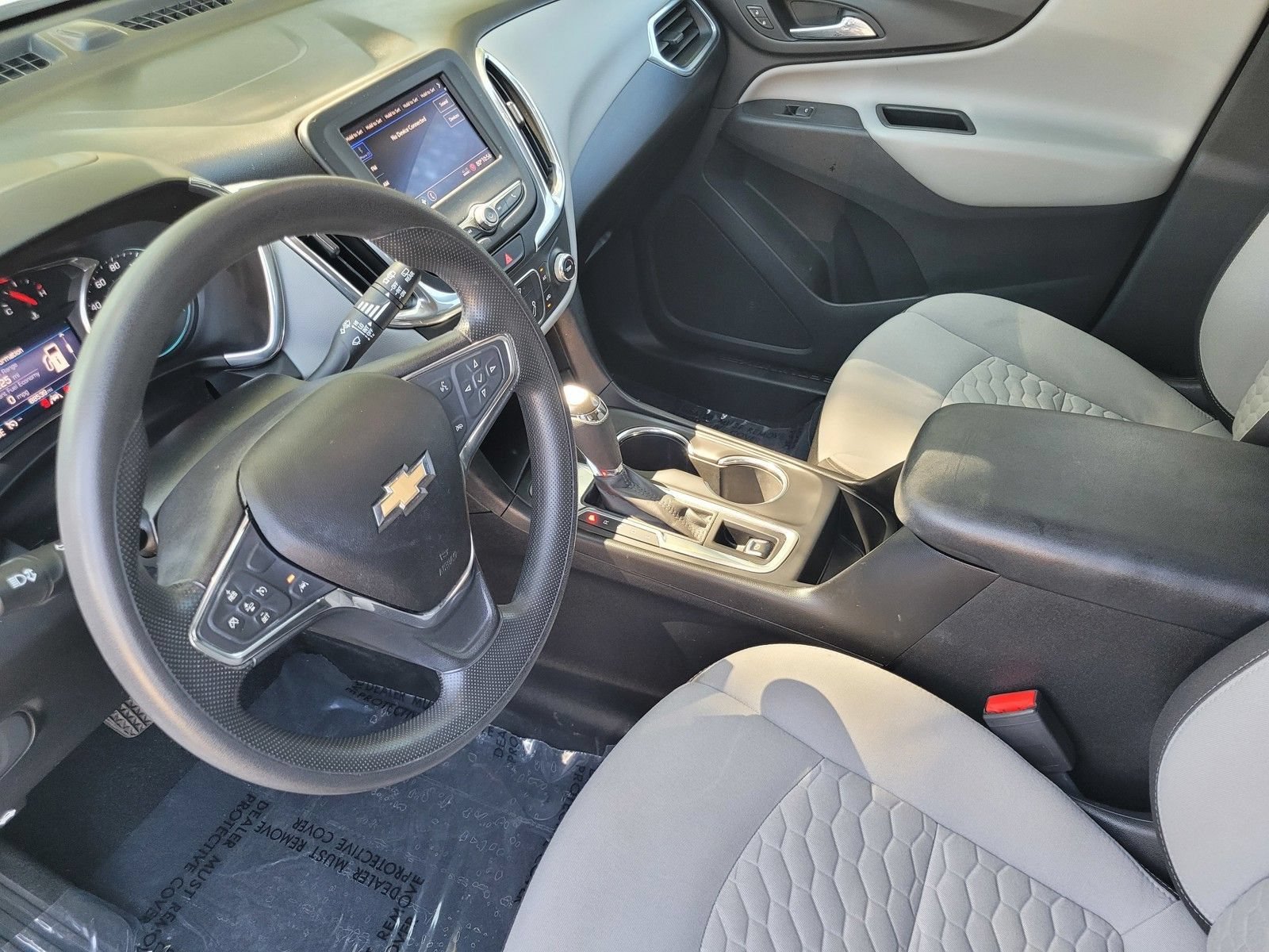 Used 2020 Chevrolet Equinox LT w/ LPO, Floor Liner Package AWD/4WD image 19