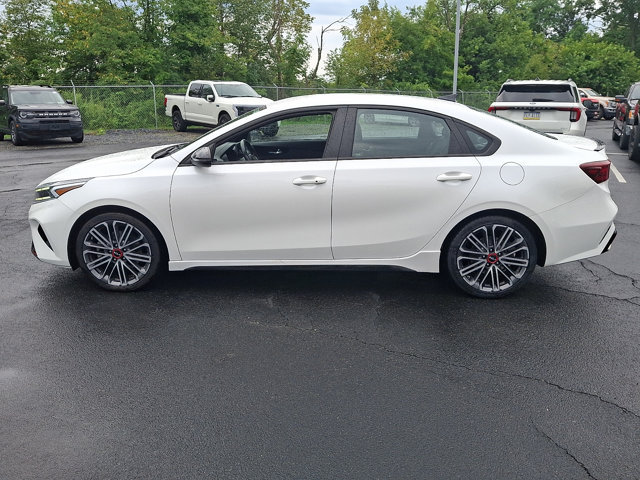 Used 2023 Kia Forte GT FWD image 7