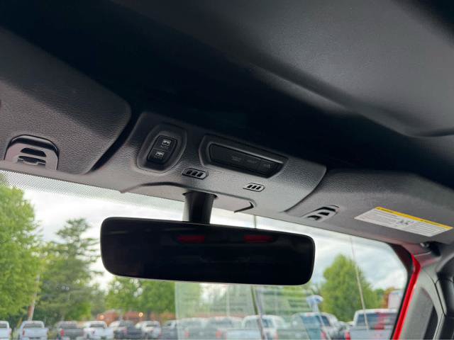 Used 2022 Jeep Wrangler Unlimited Rubicon 4xe AWD/4WD image 23