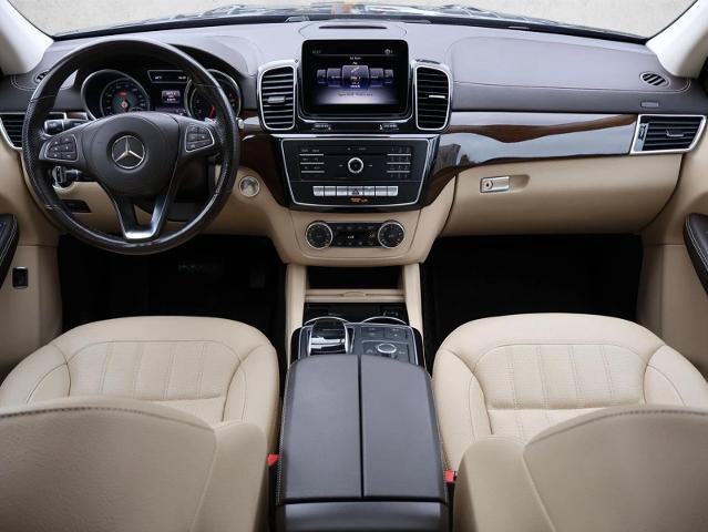 Used 2018 Mercedes-Benz GLS 450 4MATIC image 22