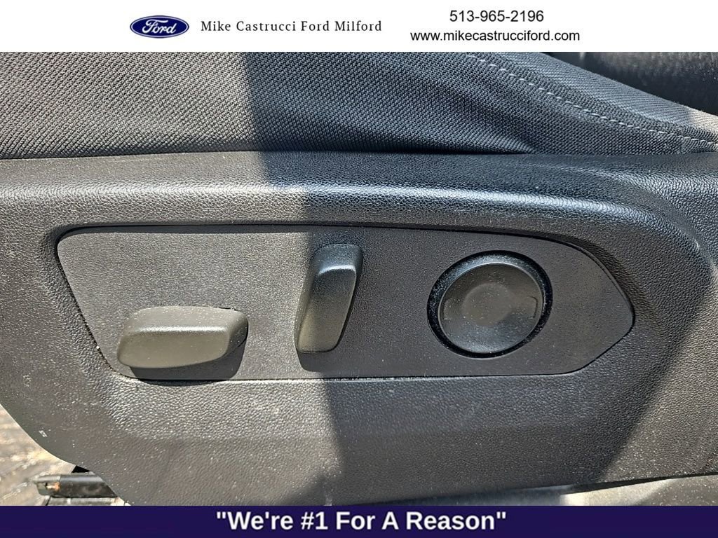 Used 2024 Chevrolet Silverado 1500 LT image 11