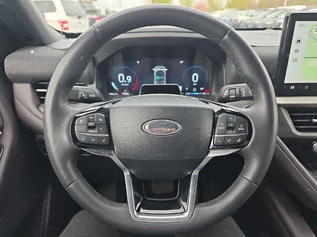 Certified 2025 Ford Explorer Platinum w/ LUX Leather Package AWD/4WD image 25