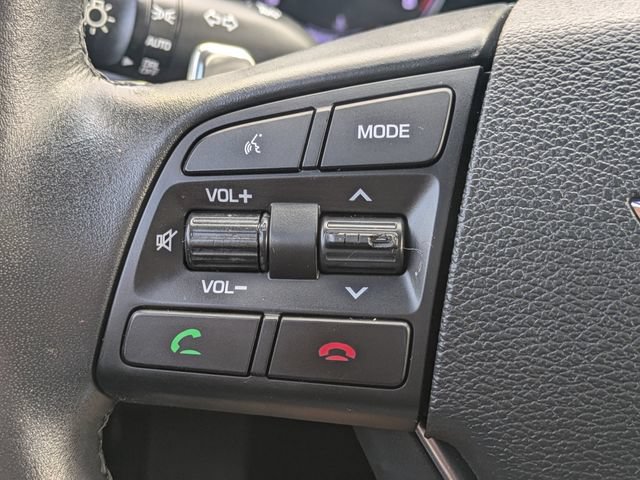Used 2017 Genesis G80 3.8 RWD image 23