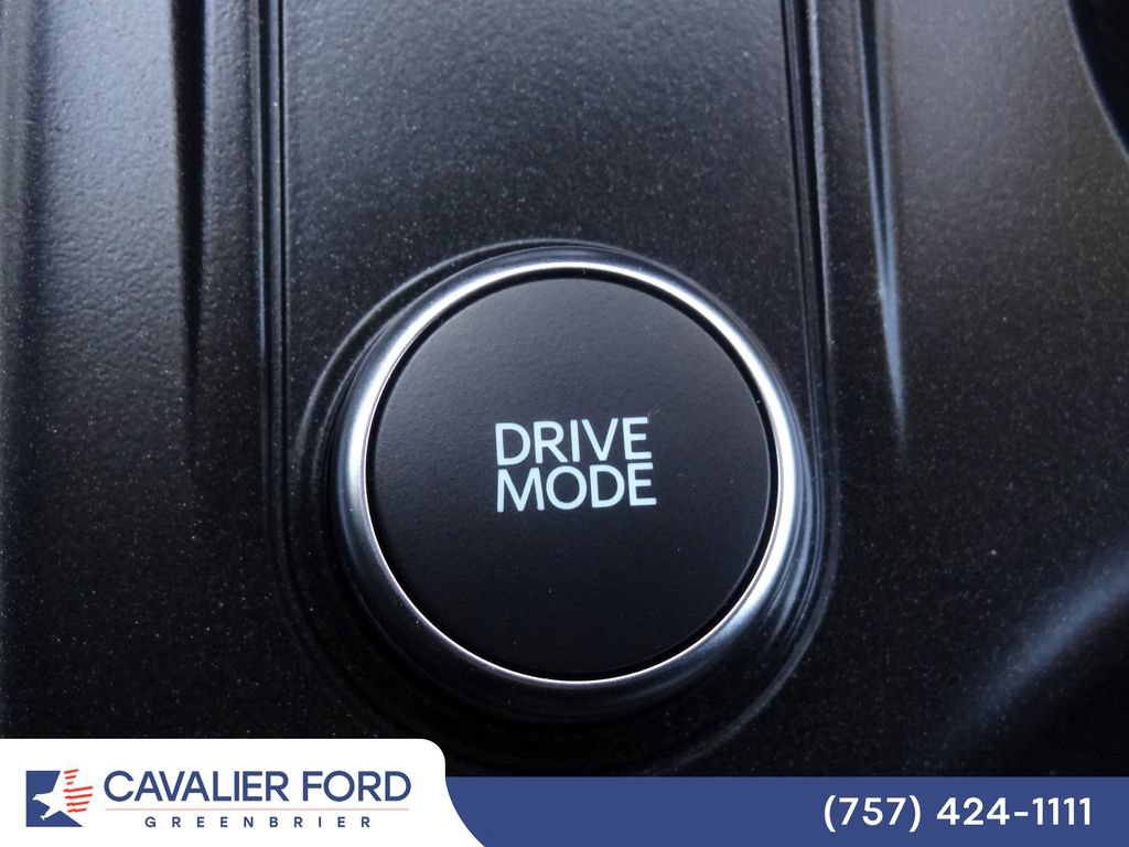 Certified 2026 Ford Explorer Active w/ Active Comfort Package AWD/4WD image 36
