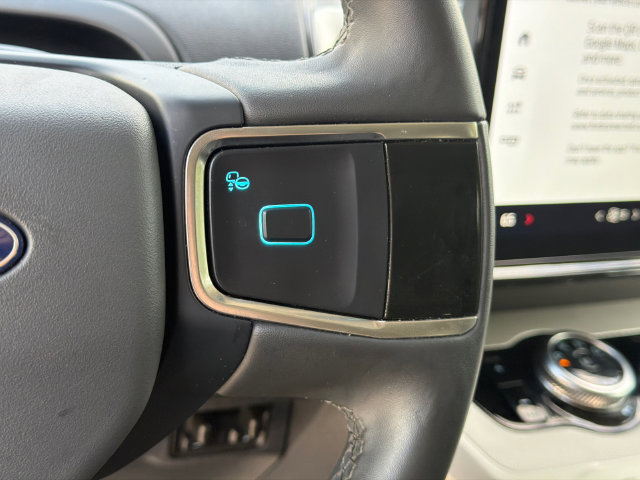 Certified 2025 Ford Expedition Max Active RWD image 30