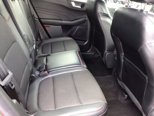Certified 2025 Ford Escape ST-Line w/ Cold Weather Package AWD/4WD image 19