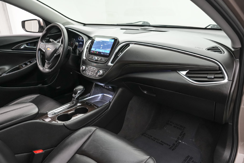 Used 2024 Chevrolet Malibu LT FWD image 22