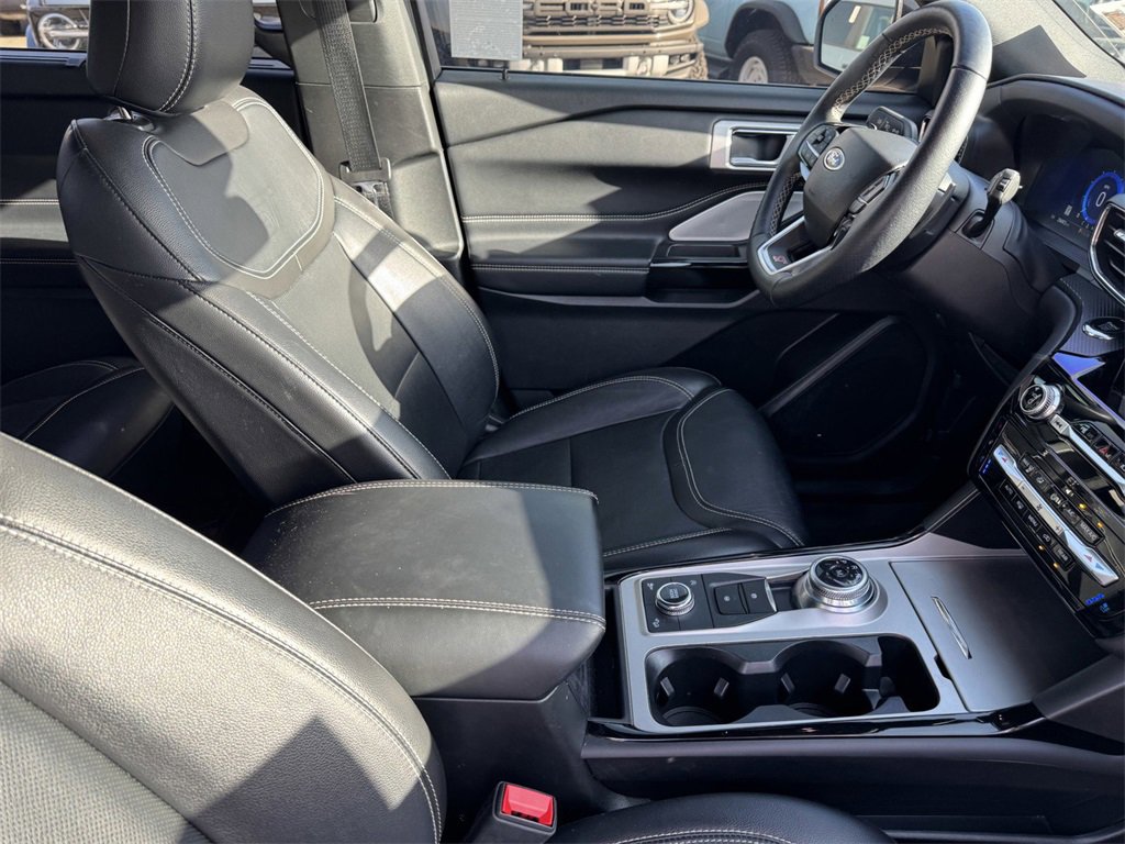 Certified 2023 Ford Explorer ST w/ Equipment Group 401A image 6