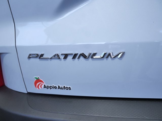Certified 2025 Ford Escape Platinum AWD/4WD image 7