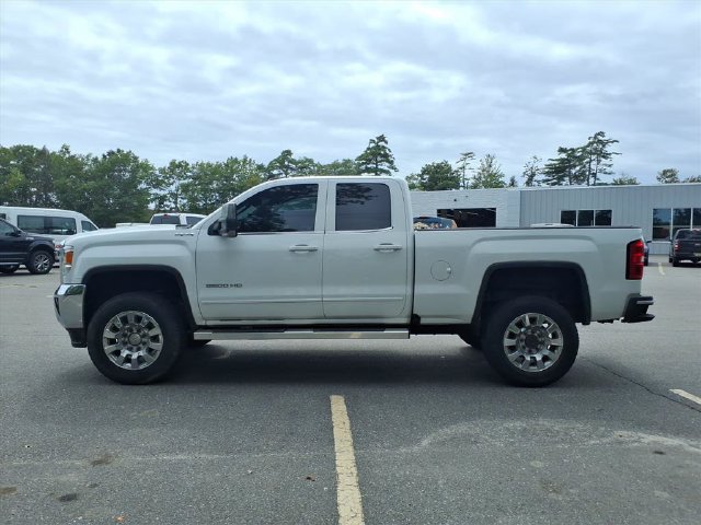 Used 2018 GMC Sierra 2500 SLE w/ HD SLE Preferred Plus Package AWD/4WD image 8