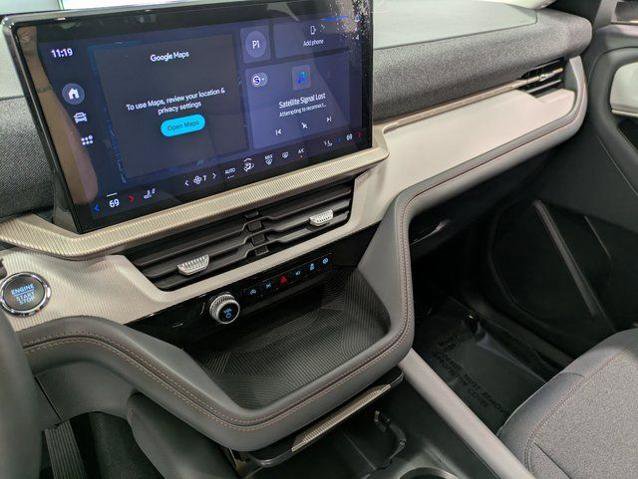 Certified 2025 Ford Explorer Active image 10